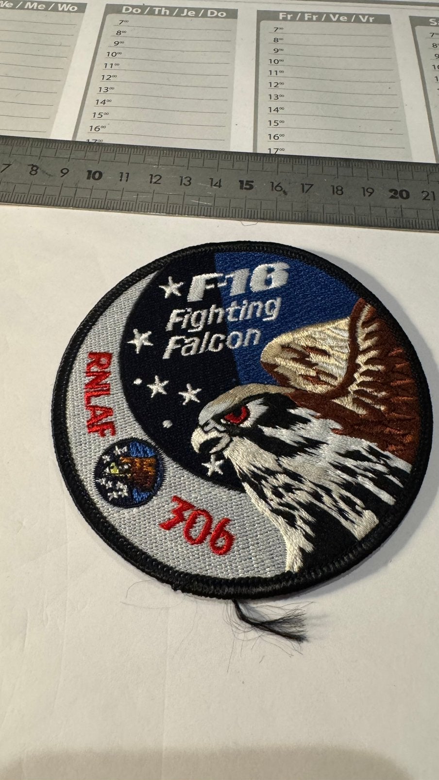 Patch luchtmacht klu f-16 swirl 306 squadron volkel, Ophalen of Verzenden, Zo goed als nieuw, Patch, Badge of Embleem