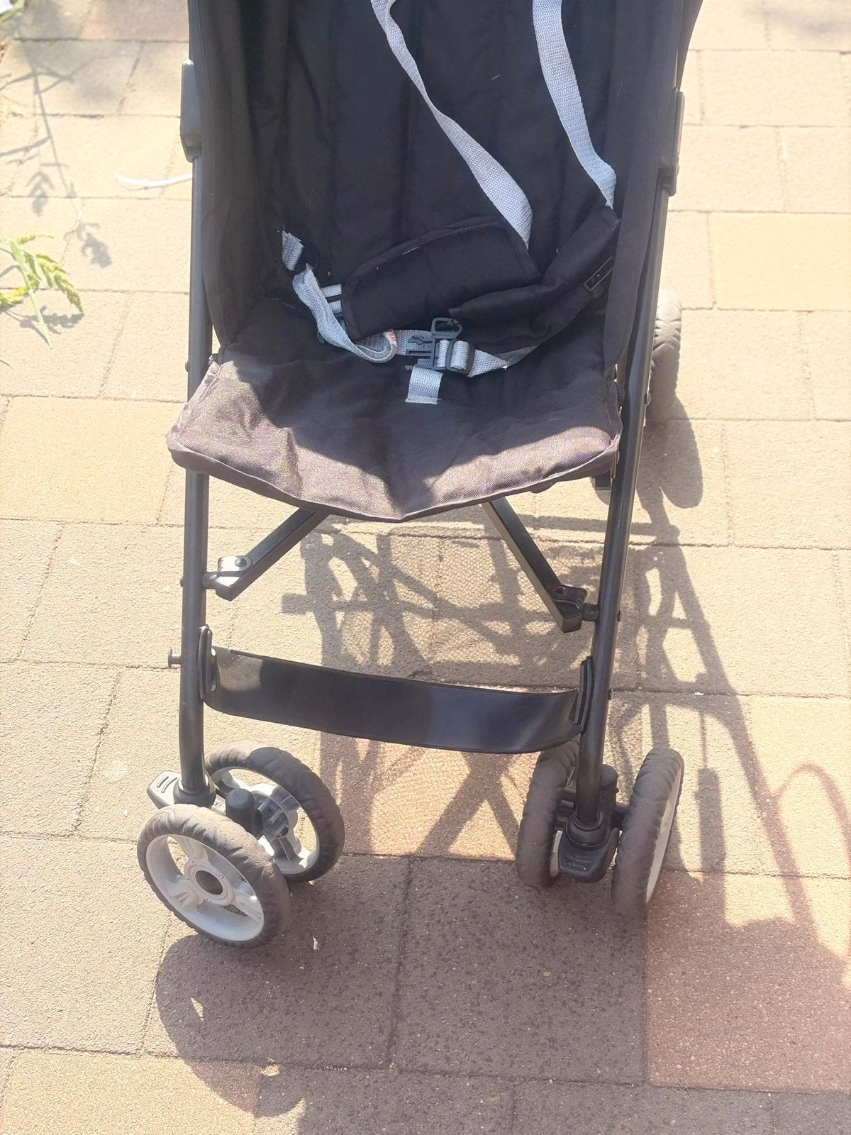 Gebruikte zwarte buggy met zonnekap, Ophalen, Gebruikt, Overige merken, Zonnekap
