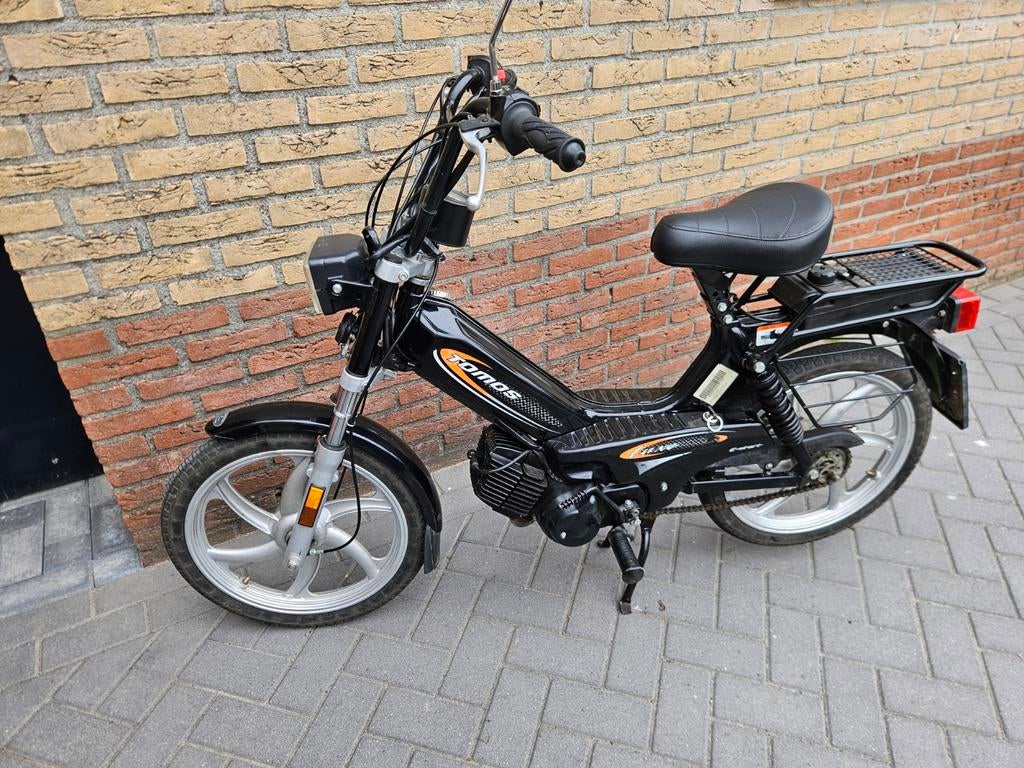 Tomos luxe 2015, Fietsen en Brommers, Brommers | Tomos, Ophalen, Gebruikt, Maximaal 45 km/u, Overige modellen