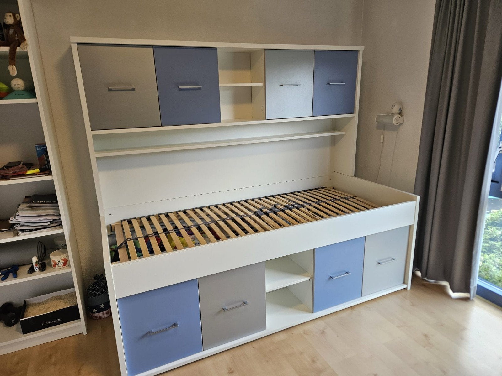 Half-hoogslaper met blauwe/grijze deurtjes, Ophalen, Zo goed als nieuw, Halfhoogslaper
