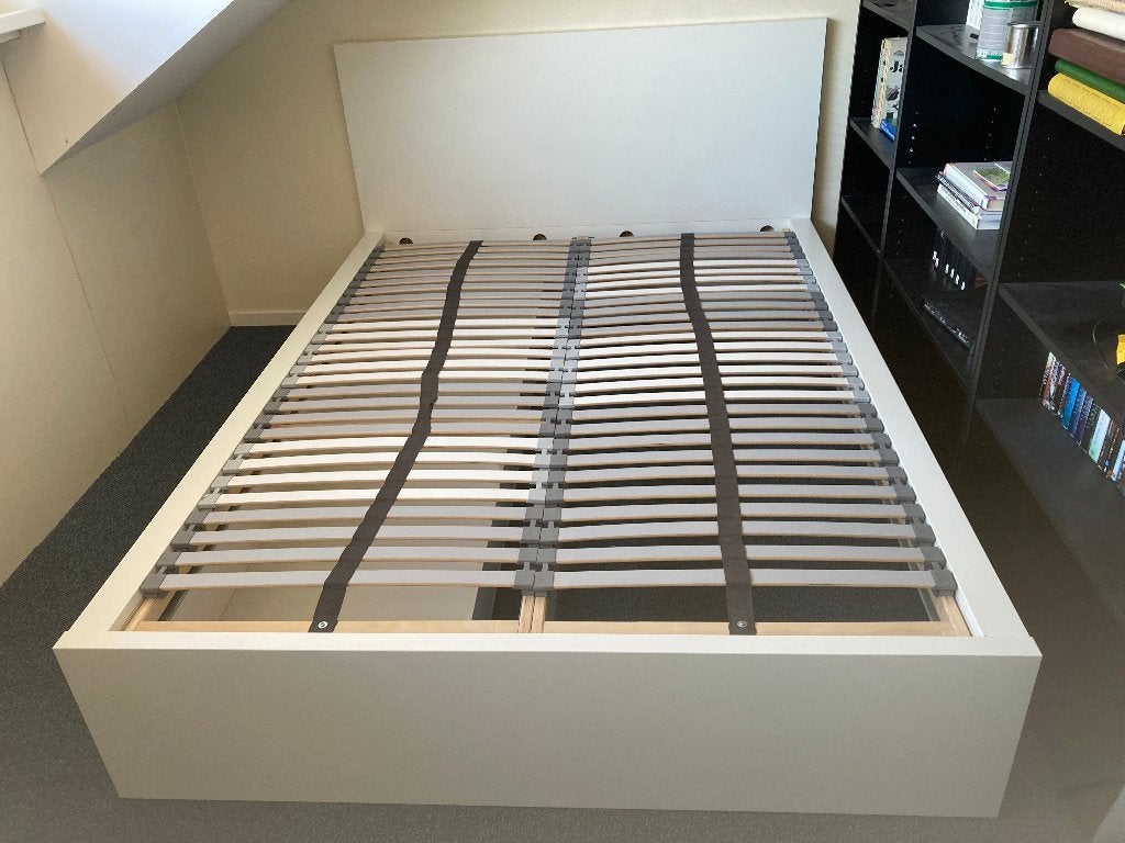 Wit Ikea Malm bed 140. Afleveren mogelijk, Huis en Inrichting, Gebruikt, Wit, Tweepersoons, Hout
