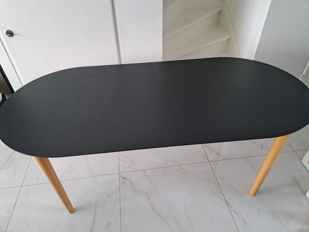 Uitschuifbare ovale tafel, Huis en Inrichting, Ophalen, Overige materialen, 50 tot 100 cm, Zo goed als nieuw