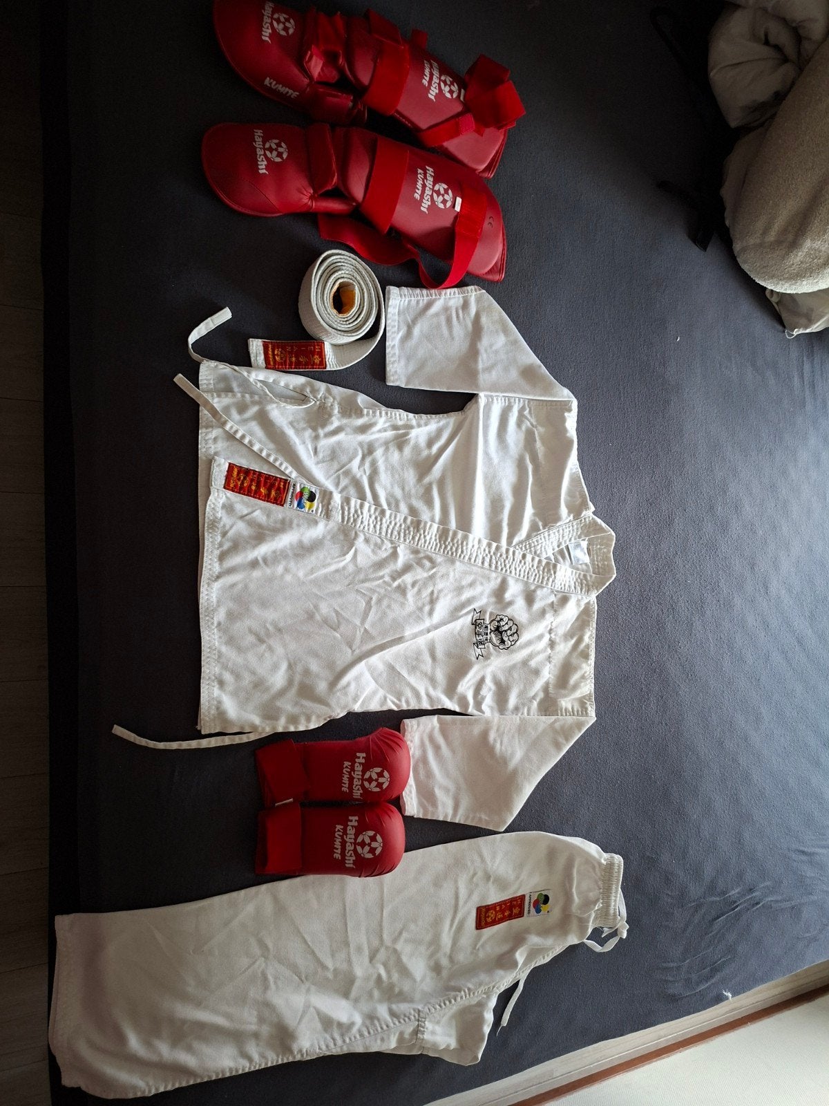 Karate Pak Compleet Maat 150 met Bescherming, Gebruikt, Vechtsportpak, Maat L, Ophalen of Verzenden