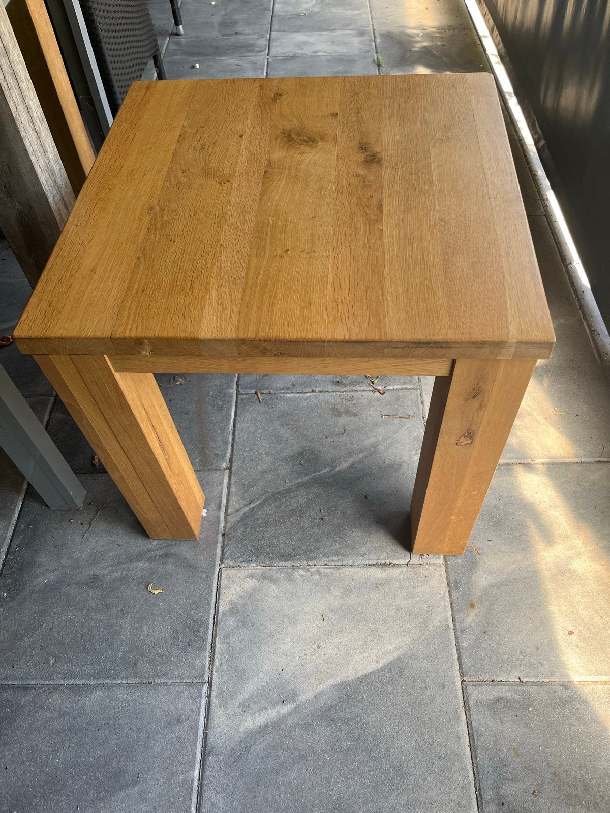 Massief eiken salontafel 60x60 cm, Ophalen, Gebruikt, 50 tot 100 cm, 5 – 50