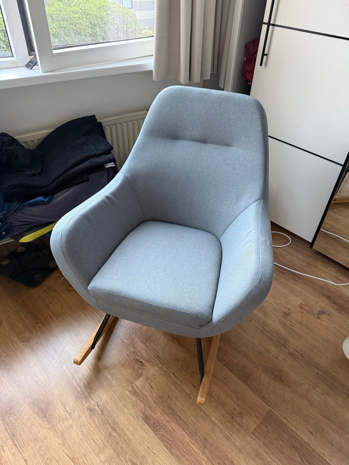 Blauw/grijs schommelstoel - Zo goed als nieuw, Huis en Inrichting, Ophalen, Zo goed als nieuw, Eén, Stof