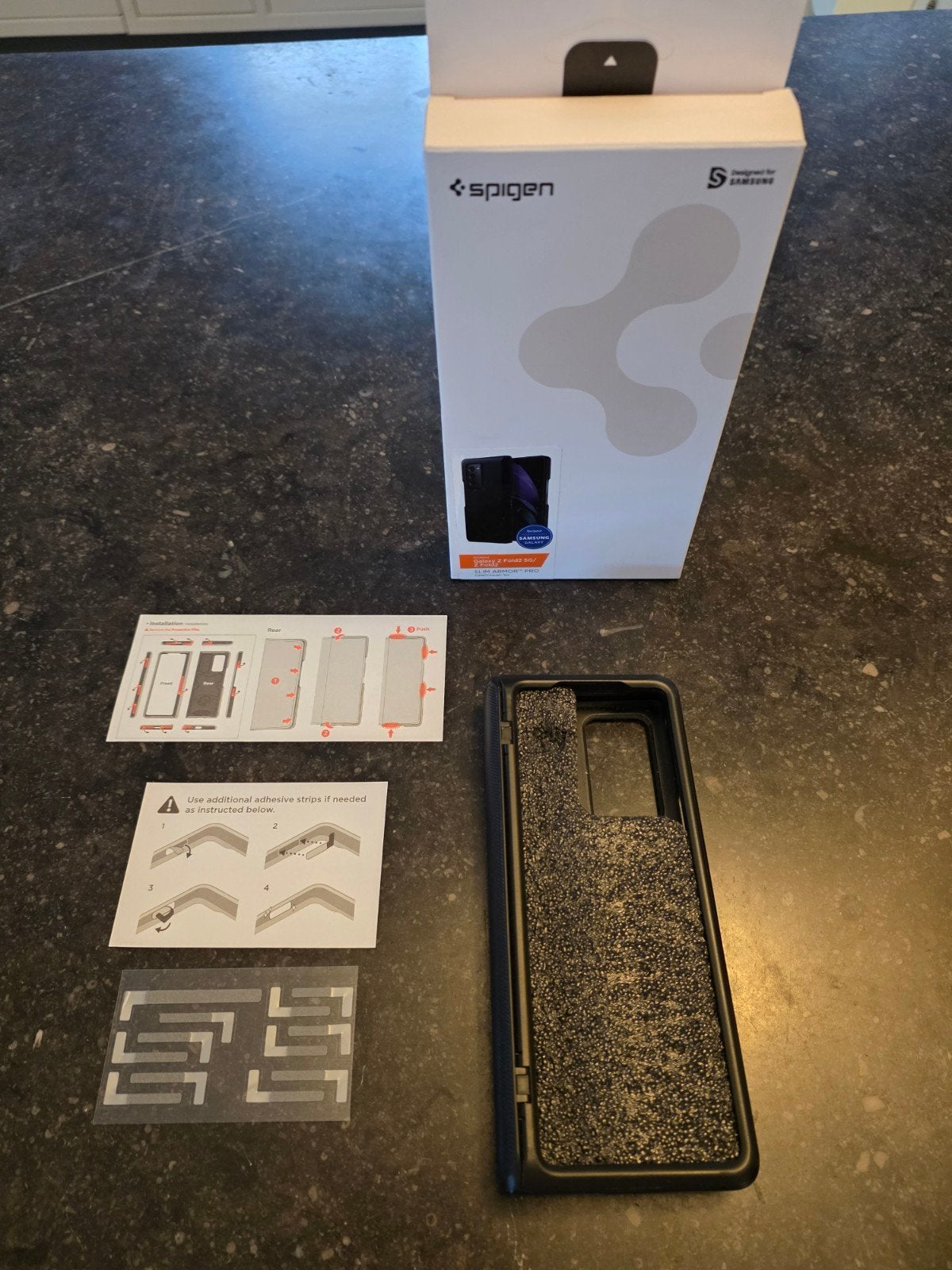 Spigen Slim Armor Pro Hoesje Samsung Galaxy Z Fold 2, Ophalen, Gebruikt, Overige modellen, Hoesje of Tasje