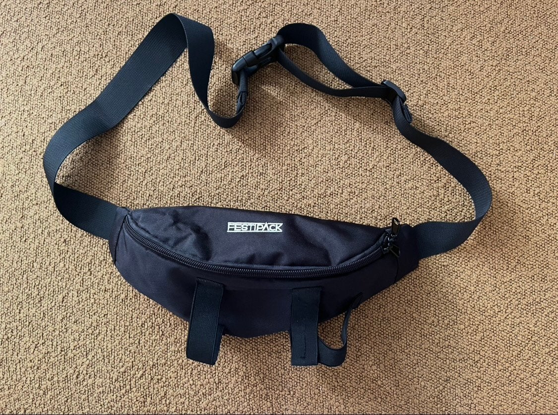 Festipack Fannypack met fleshouder zwart / Heuptas festivals, Ophalen of Verzenden, Zo goed als nieuw, Zwart, Overige merken