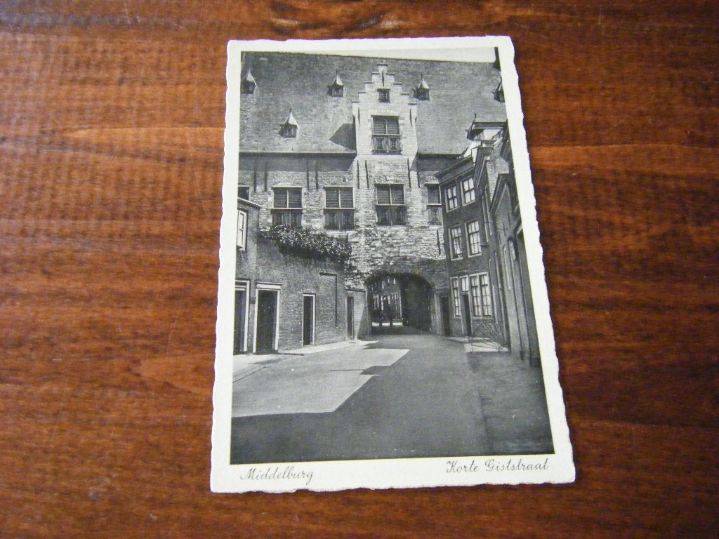Z39 - Middelburg - Korte Giststraat - Mooi/Oud, Ophalen of Verzenden, 1920 tot 1940, Zeeland