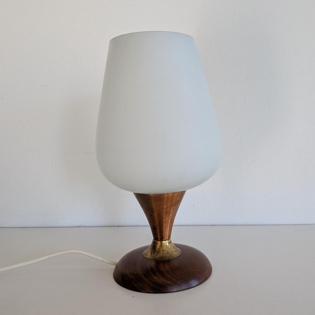 Vintage lamp. Ws Louis Kalff voor Philips. Glas Hout Koper, Ophalen of Verzenden, Gebruikt, Glas, Minder dan 50 cm