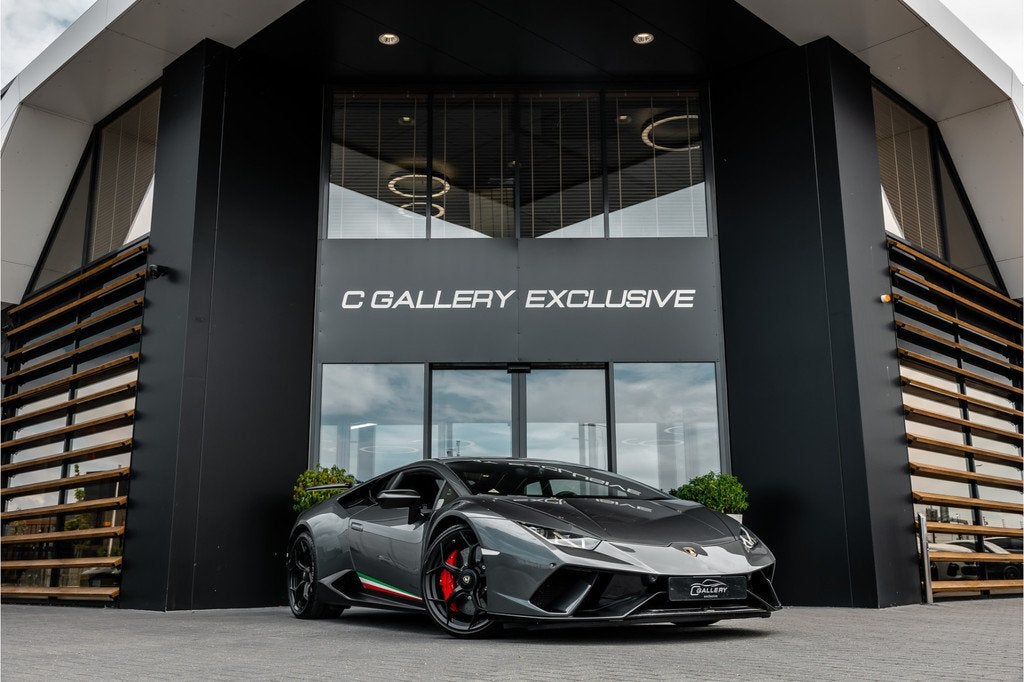 Lamborghini Huracan 5.2 V10 Performante - Lift | Forged | AL, Auto's, Lamborghini, Automaat, Gebruikt, Zwart, 5204 cc
