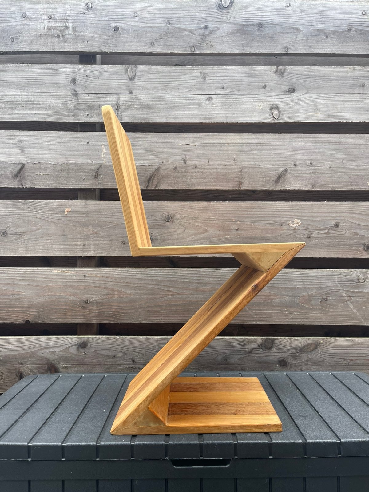 Zigzag stoel, Huis en Inrichting, Ophalen, Bruin, Zo goed als nieuw, Eén