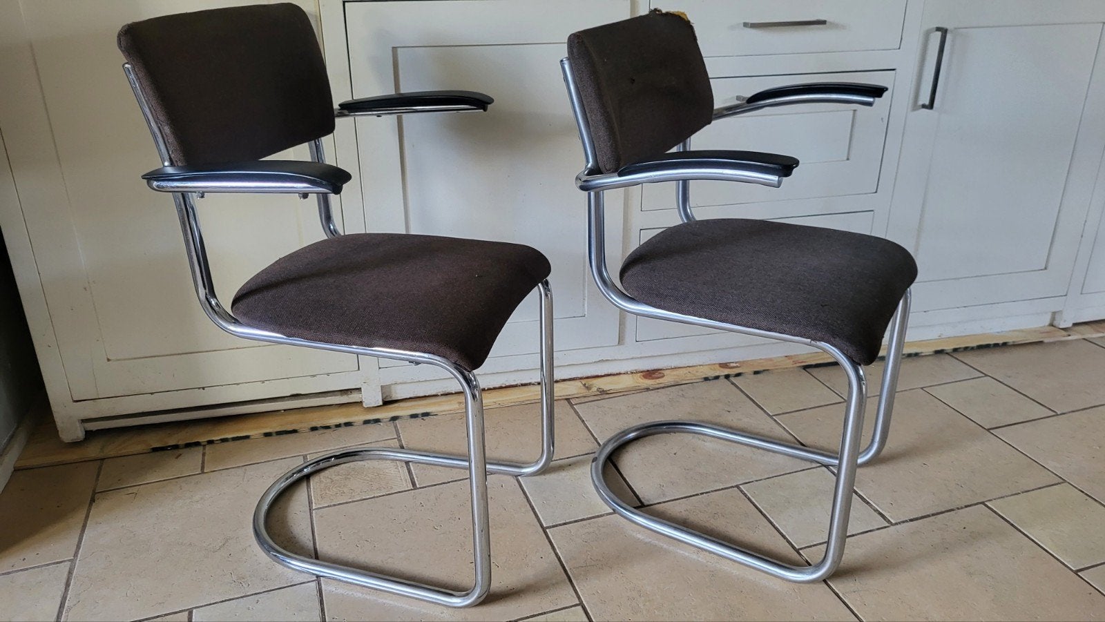 Vintage gispen buisstoelen chrome netjes bakeliet armleuning, Ophalen, Stof