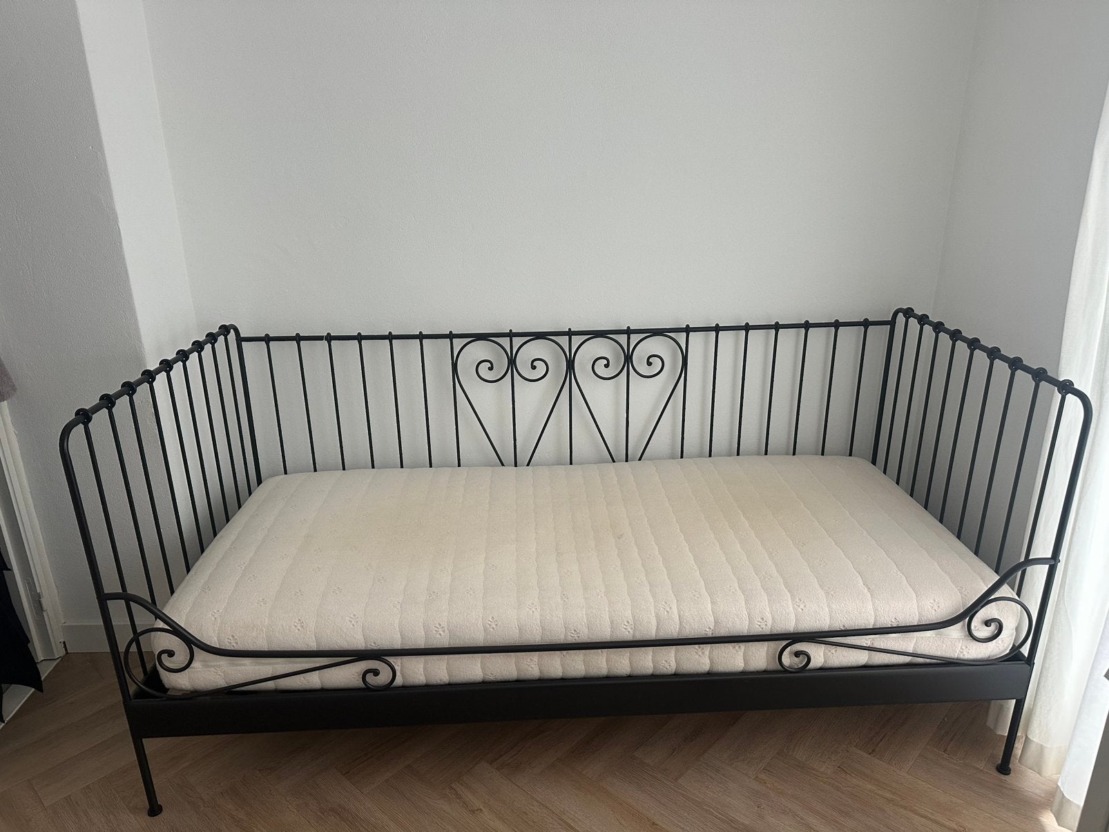 Sfeervol metalen bed 90x200 – incl. lattenbodem & matras, Huis en Inrichting, Slaapkamer | Bedden, Ophalen, 90 cm, Eenpersoons