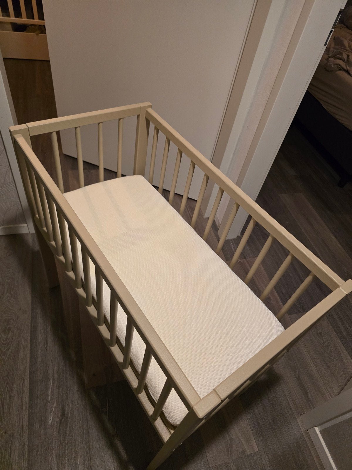 baby wieg + matras z.g.a.n, Ophalen, Zo goed als nieuw, Wieg