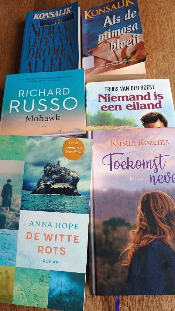 romans , gelezen, Ophalen, Gelezen