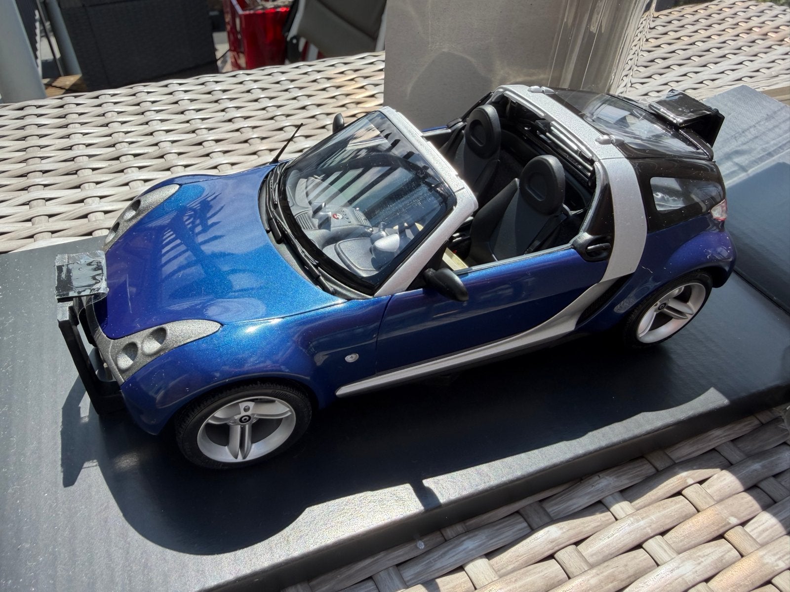 Smart Roadster Coupé modelauto 1:18, Hobby en Vrije tijd, Modelauto's | 1:18, Zo goed als nieuw, Auto, Overige merken, Ophalen of Verzenden