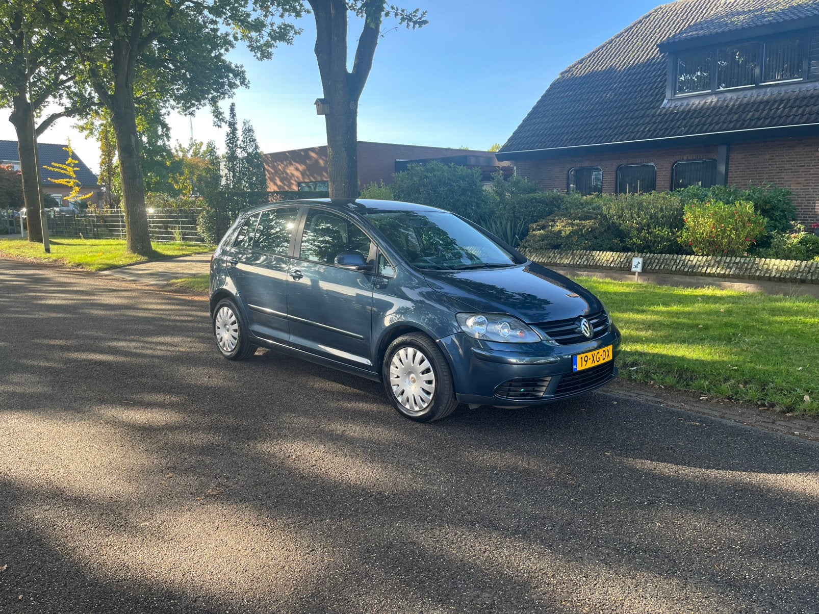 Volkswagen Golf Plus 1.6 FSI Automaat Airco 162750km. N.A.P, Auto's, Stof, 4 cilinders, 710 kg, Verwarmde buitenspiegels