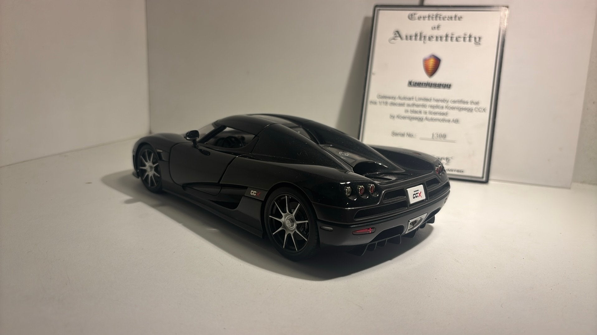 Koenigsegg ccx black autoart 1.18, Hobby en Vrije tijd, Modelauto's | 1:18, Ophalen of Verzenden, A, A, A