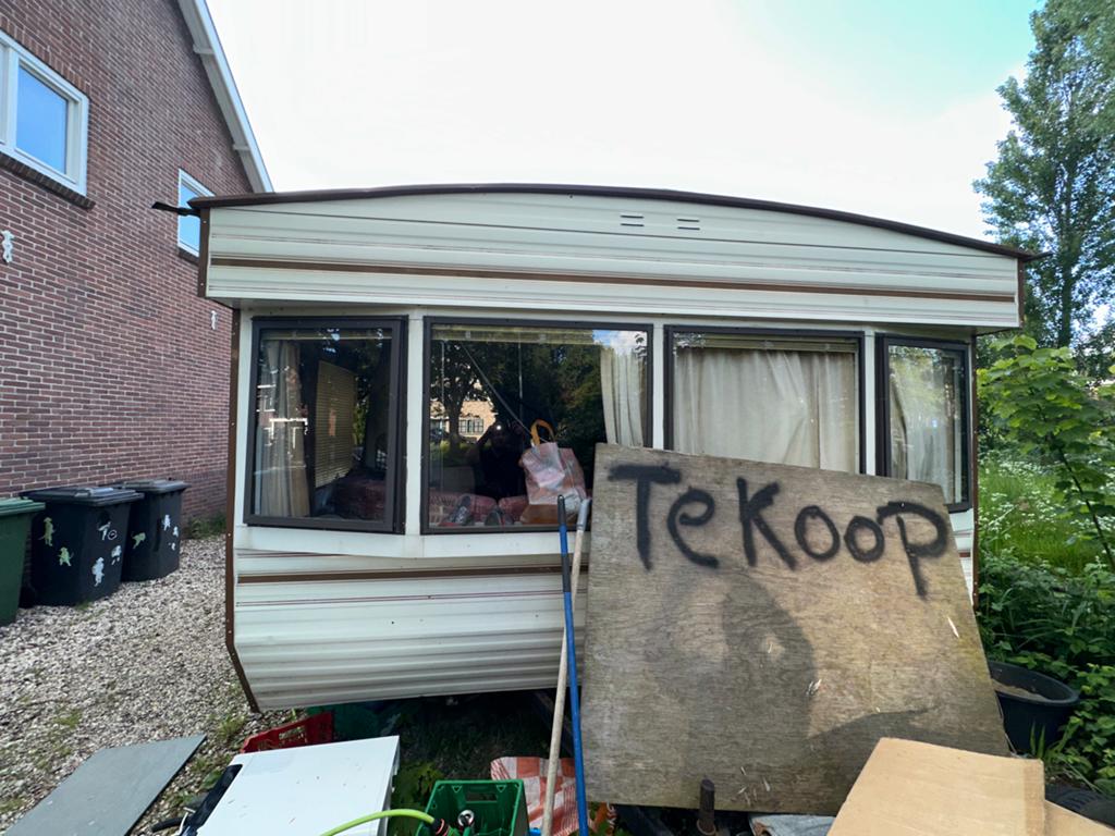 Boston Delta Caravan - Opknapper, Caravans en Kamperen, Caravans, Vast bed, Koelkast, Particulier, 1000 - 1250 kg