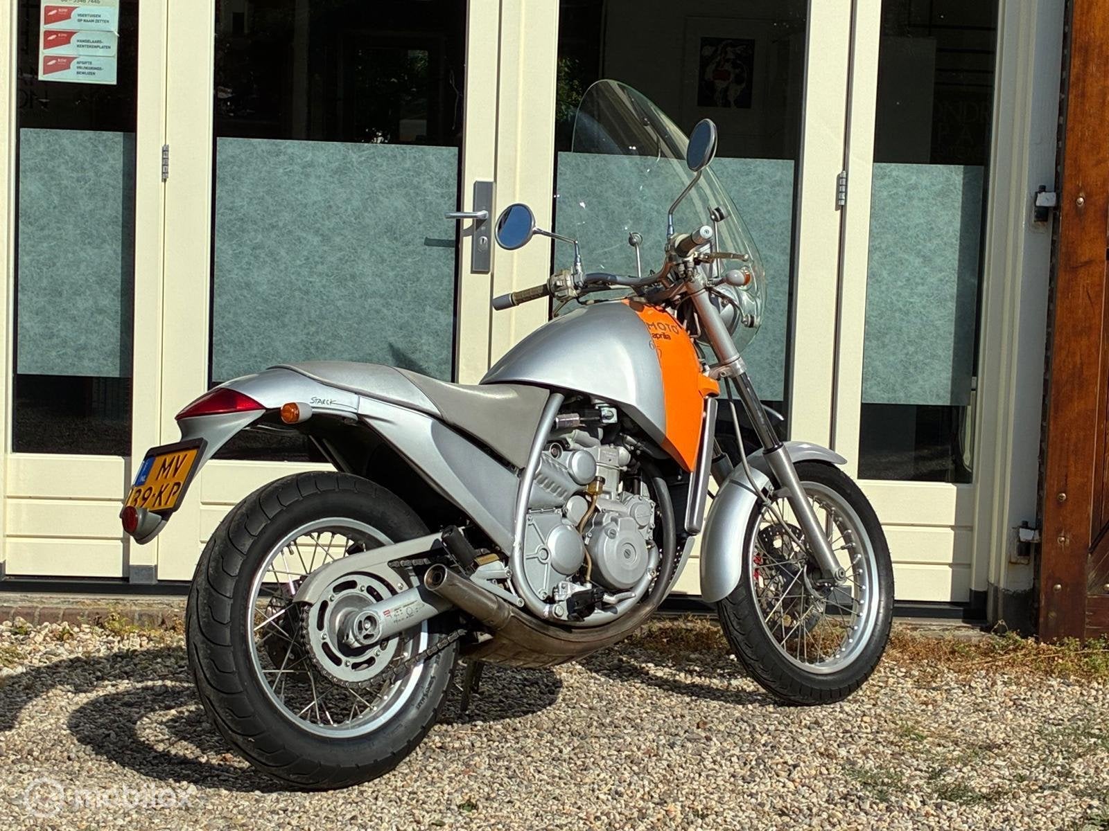 Aprilia Moto' 6.5 Starck met origineel windscherm, 21.360km, Motoren, Motoren | Aprilia, Info@aprilia.com, 649 cc, Bedrijf, Aprilia S.p.a.