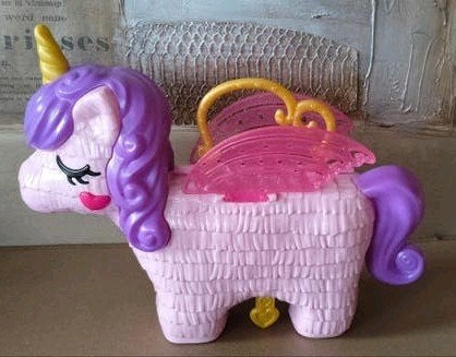 Polly Pocket Eenhoorn Piñata GKT24, Kinderen en Baby's, Speelgoed | Poppen, Zo goed als nieuw, Overige typen, Verzenden