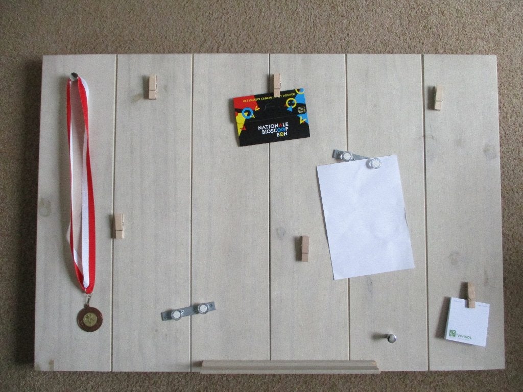 mooi memobord van hout, Huis en Inrichting, Woonaccessoires | Memoborden, Ophalen of Verzenden, Zo goed als nieuw, Overige typen