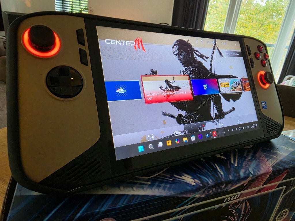 Foto 5 van MSI Claw 8 AI+ A2VM-007NL Core Ultra 7 Handheld Gaming PC