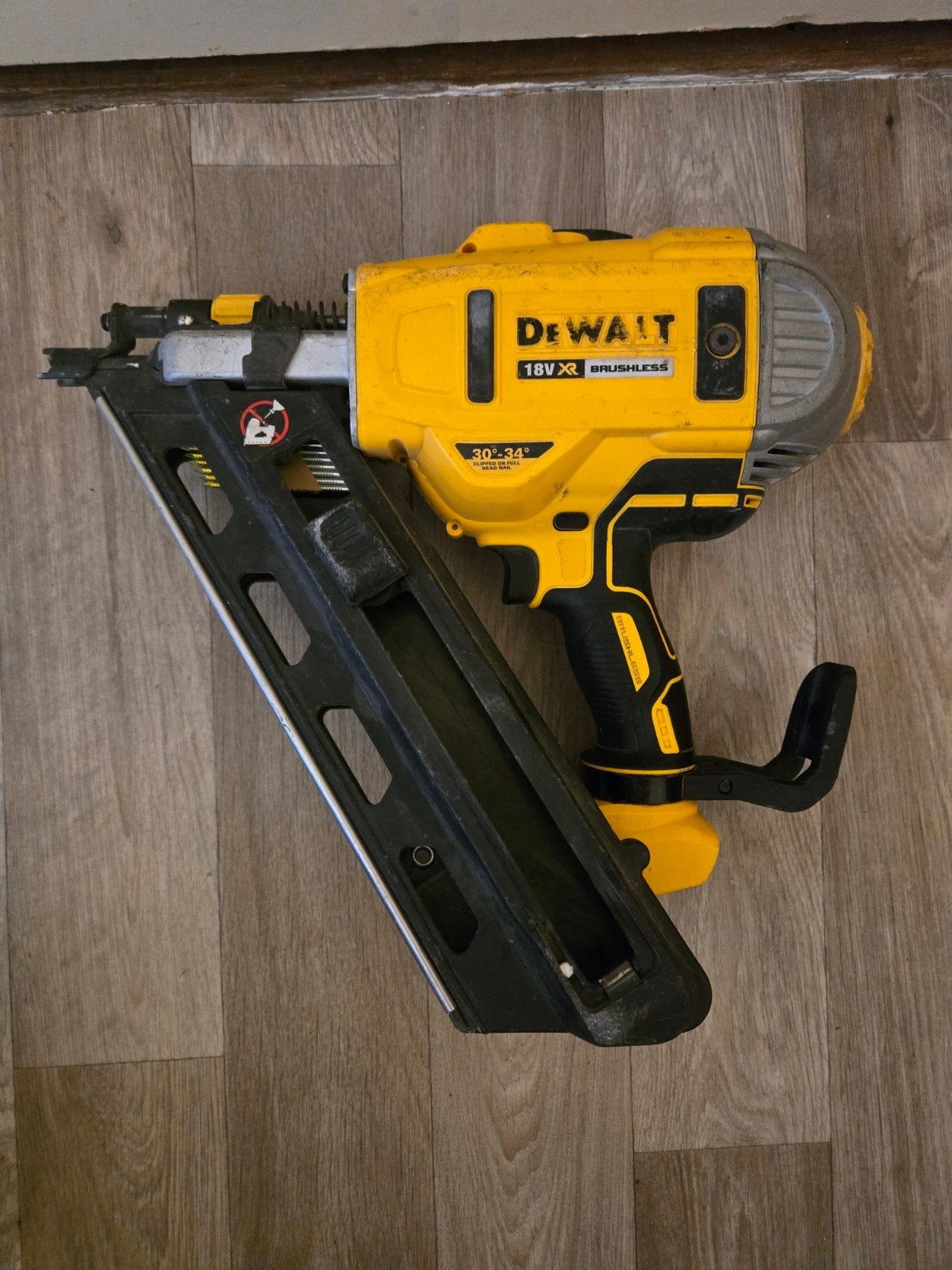 DeWalt DCN692 Constructie tacker, Ophalen of Verzenden, Zo goed als nieuw