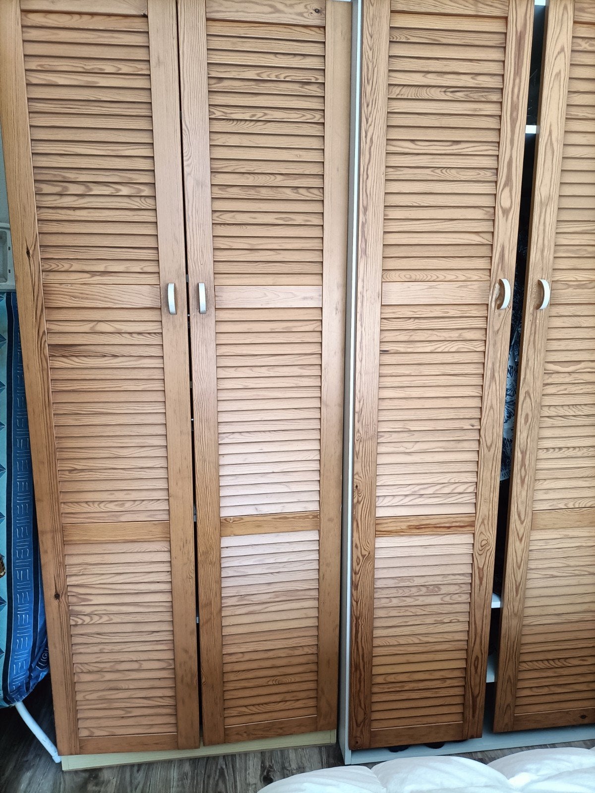 Houten jaloezie deuren voor kast of afscheiding, Gebruikt, 100 tot 150 cm, 200 cm of meer, Landelijk, klassiek