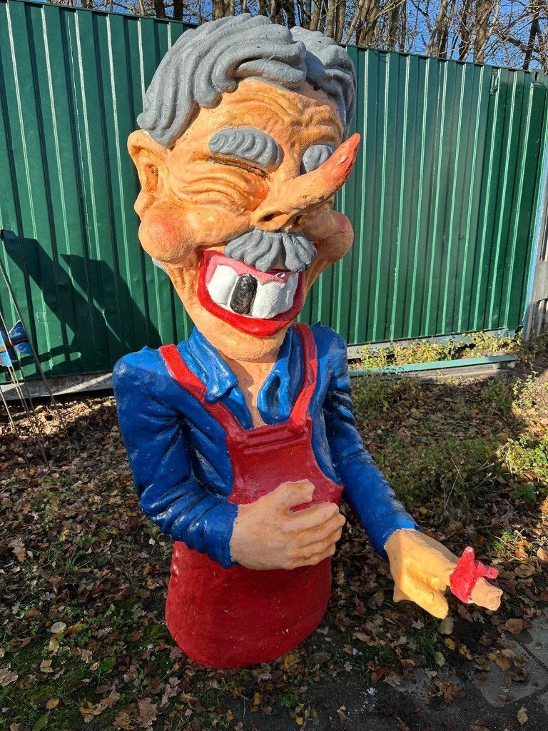 Grote polyester carnavalsfiguur / boer met overall, Ophalen, Gebruikt, Carnaval