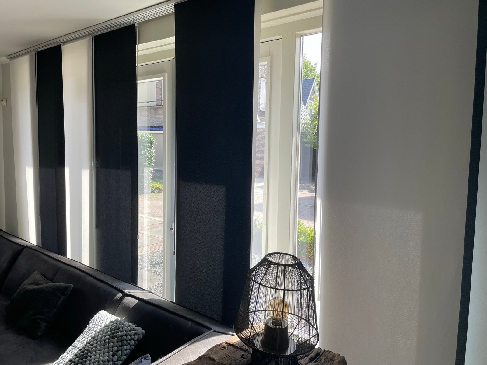 Paneelgordijnen zwart/wit - 2 sets van 4 en 8, Ophalen, Overige materialen, Gebruikt, 255 cm