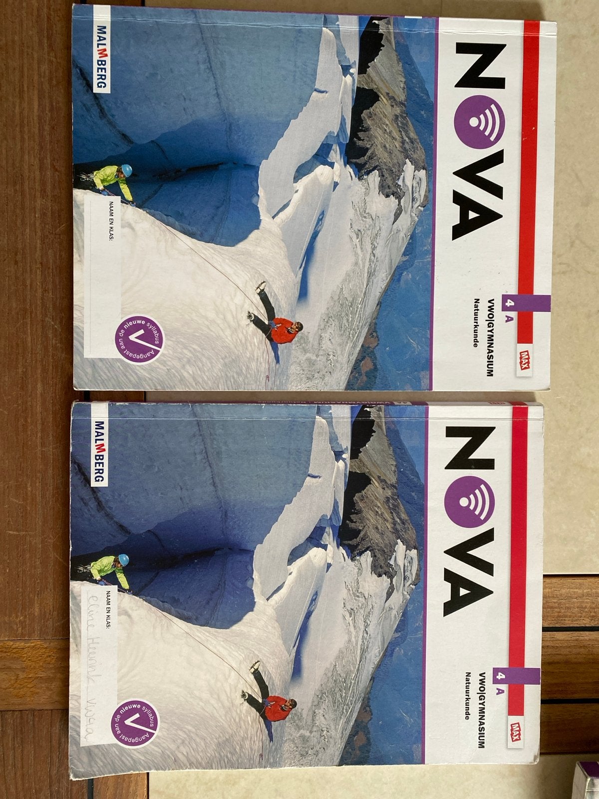 2x Nova Natuurkunde VWO/Gymnasium 4A Malmberg, Boeken, Verzenden, Gelezen, VWO, Natuurkunde