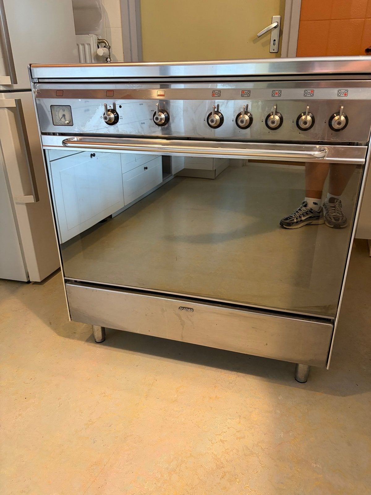 SMEG 5 pits gasfornuis grote oven., Ophalen, Gebruikt, 60 cm of meer, Grill