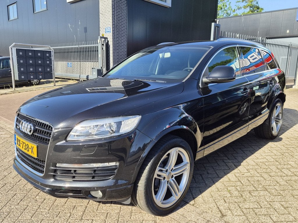 Audi Q7 3.6 FSI quattro Pro Line+ Trekhaak 21'' L.M.V Nw APK, Auto's, Audi, Automaat, Zwart, Leder, 147 €/maand