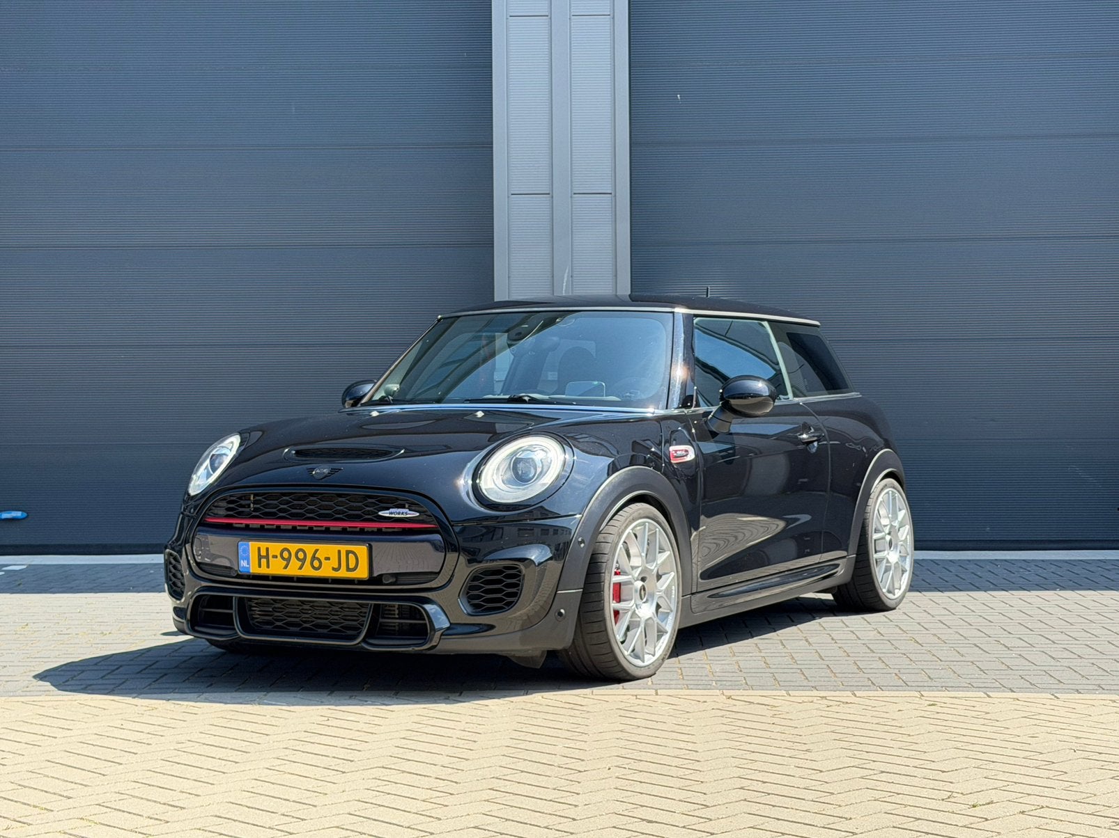 MINI Cooper S JCW 292pk | BBS XR | H/K | ACC | HUD | Carplay, Auto's, Mini, 1998 cc, 4 cilinders, 4 stoelen, Zwart