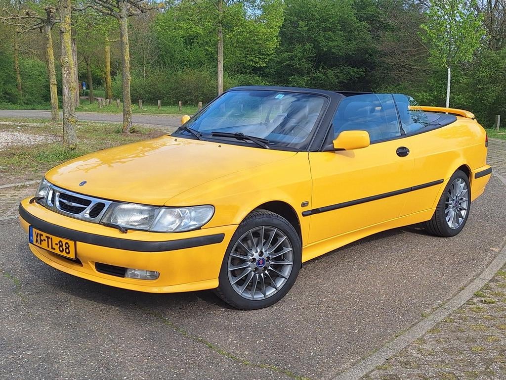 Saab 9-3 2.0 I Cabrio 1998 Geel, Auto's, Saab, Saab 9-3, LPG, Cabriolet, Handgeschakeld, Origineel Nederlands, Geel, Leder, Voorwielaandrijving