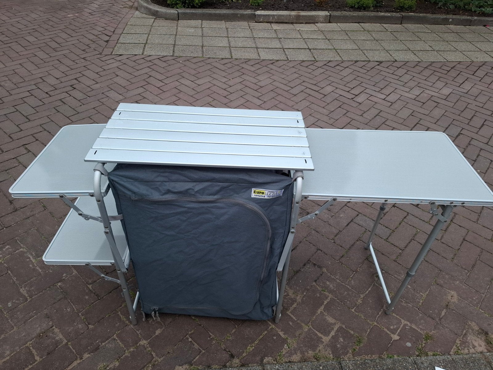 Eurotrail Seine kampeermeubel campingkast kampeerkast, Ophalen of Verzenden, Campingkast