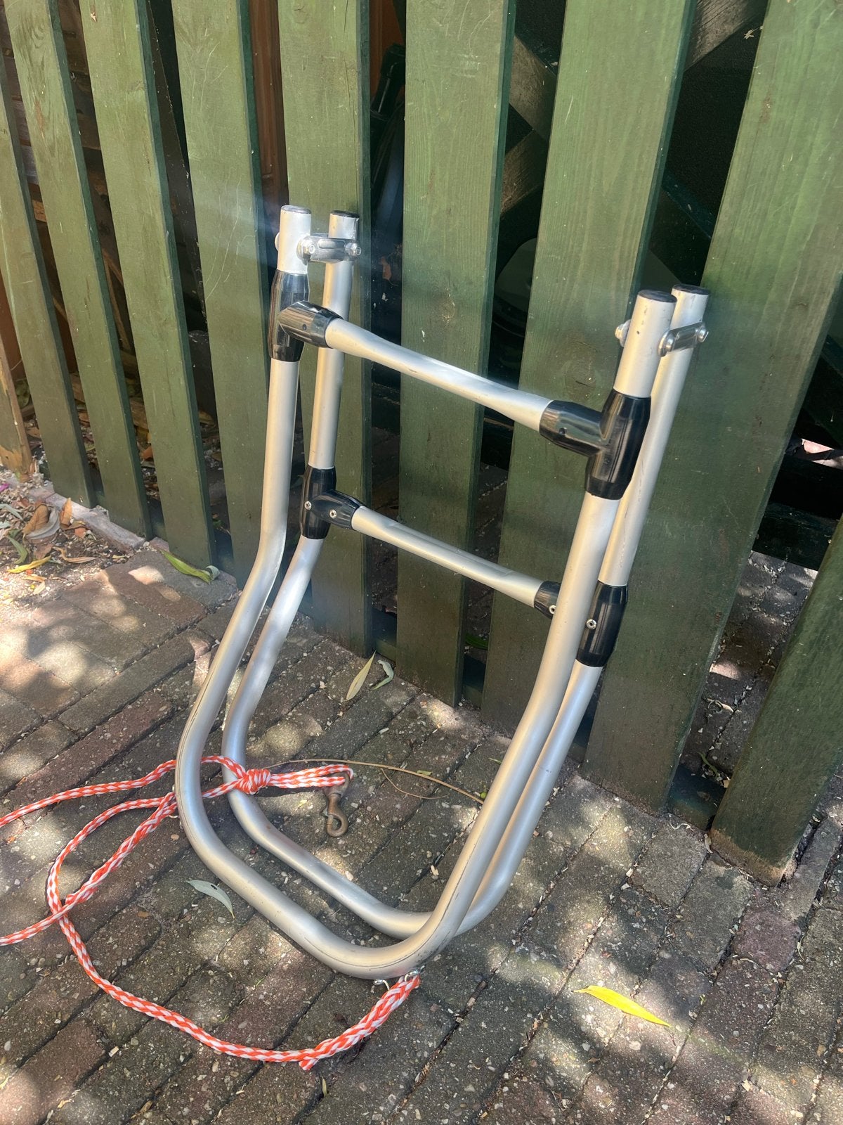 Opvouwbare zwemtrap (rubber)boot, Ophalen, Gebruikt, Motorboot