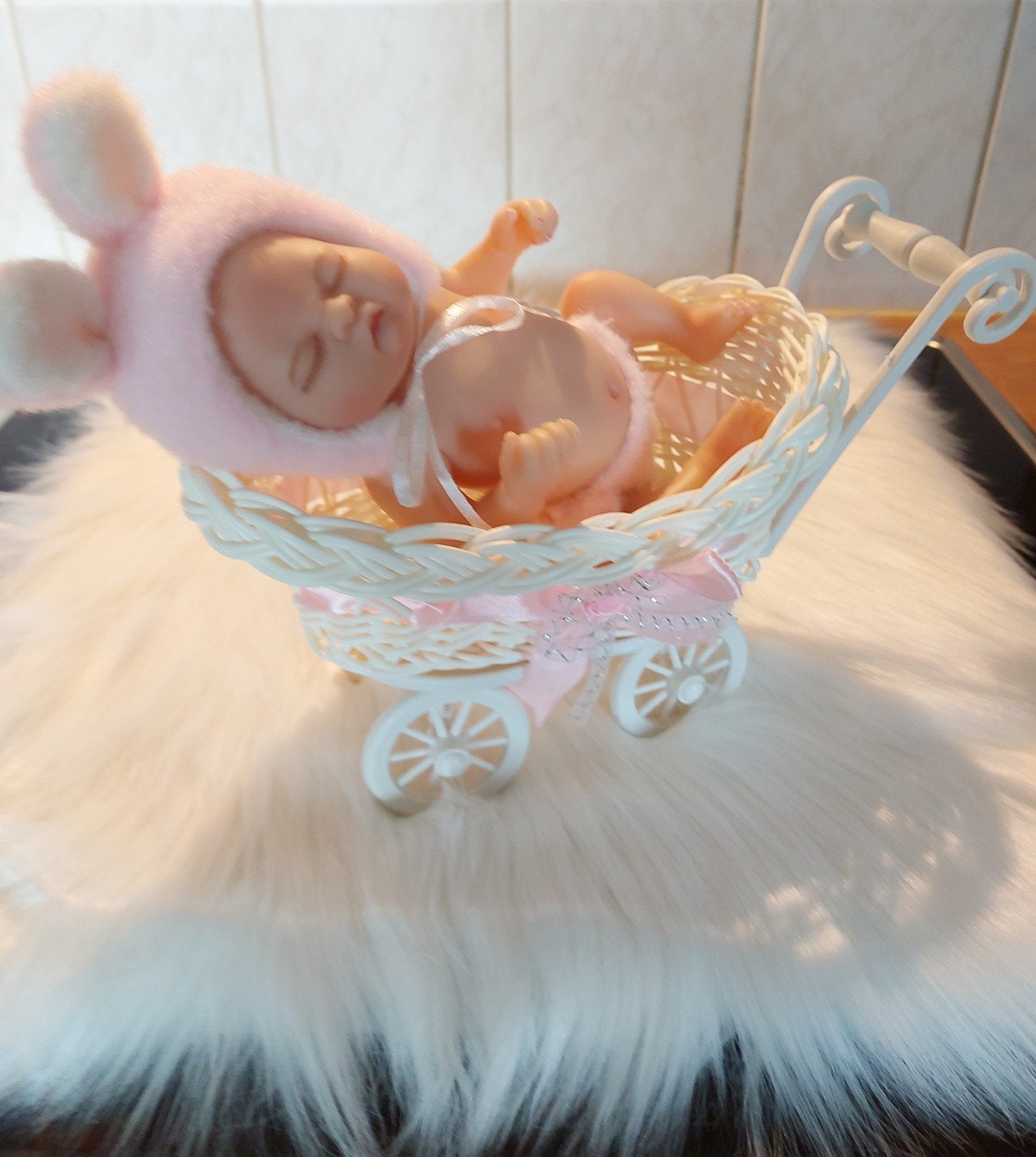 Schattige kleine Reborn baby, Verzamelen, Poppen, Ophalen of Verzenden, Zo goed als nieuw, Babypop