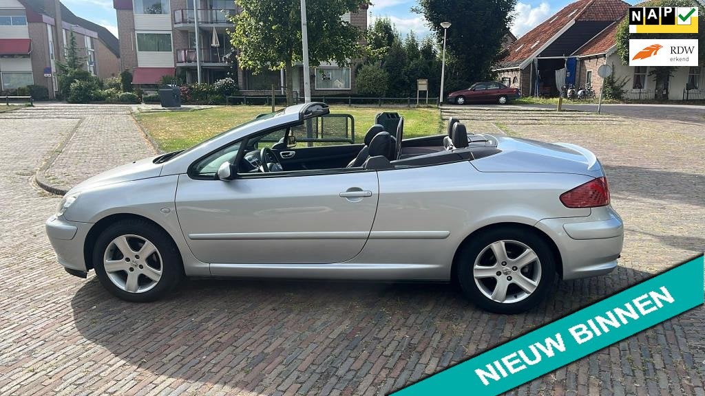 Peugeot 307 CC 2.0-16V, Voorwielaandrijving, Gebruikt, Automatische klimaatregeling, 4 cilinders