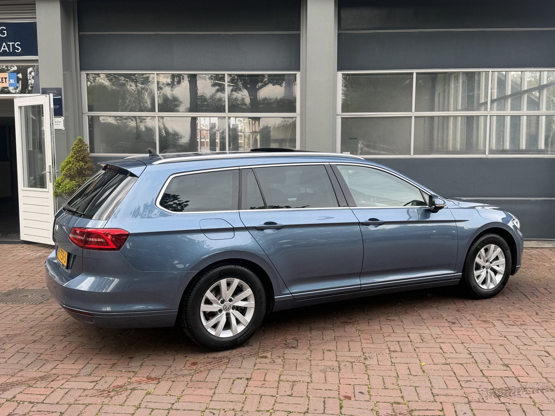 Volkswagen Passat Variant 1.4 TSI Comfortline Business Panod, Dealer onderhouden, Stof, Gebruikt, 4 cilinders