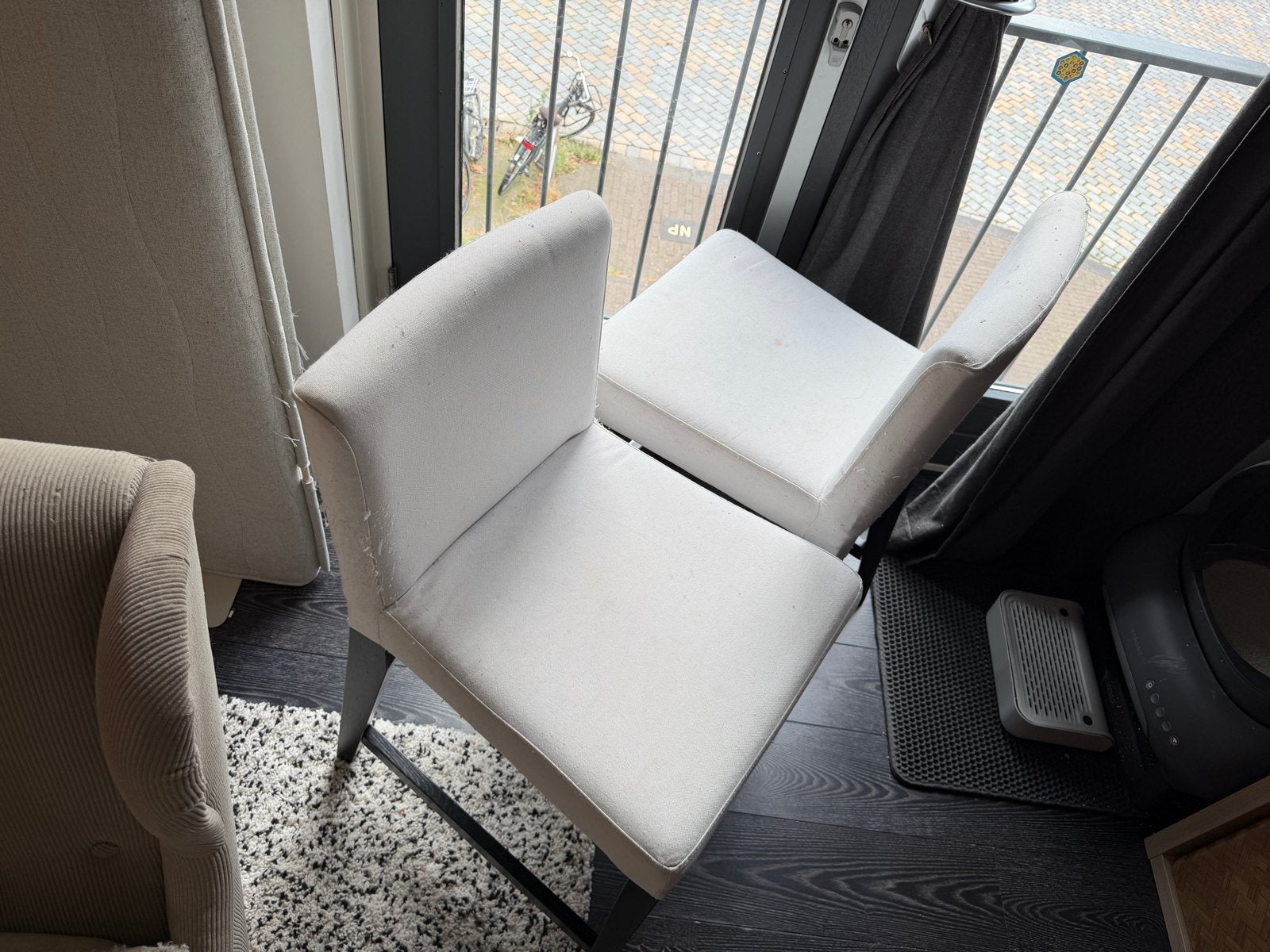 2x IKEA BERGMUND barkruk met rugleuning, grijs, Ophalen, Gebruikt, Twee, Stof