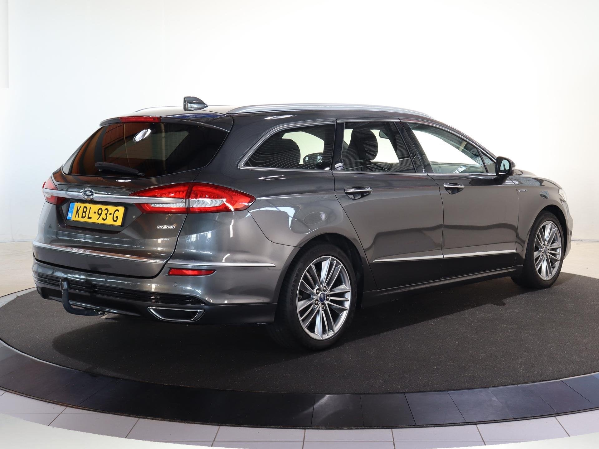 Ford Mondeo Wagon 2.0 IVCT HEV Vignale | Winterpakket | Crui, Auto's, Ford, 188 pk, Gebruikt, 4 cilinders, Mondeo