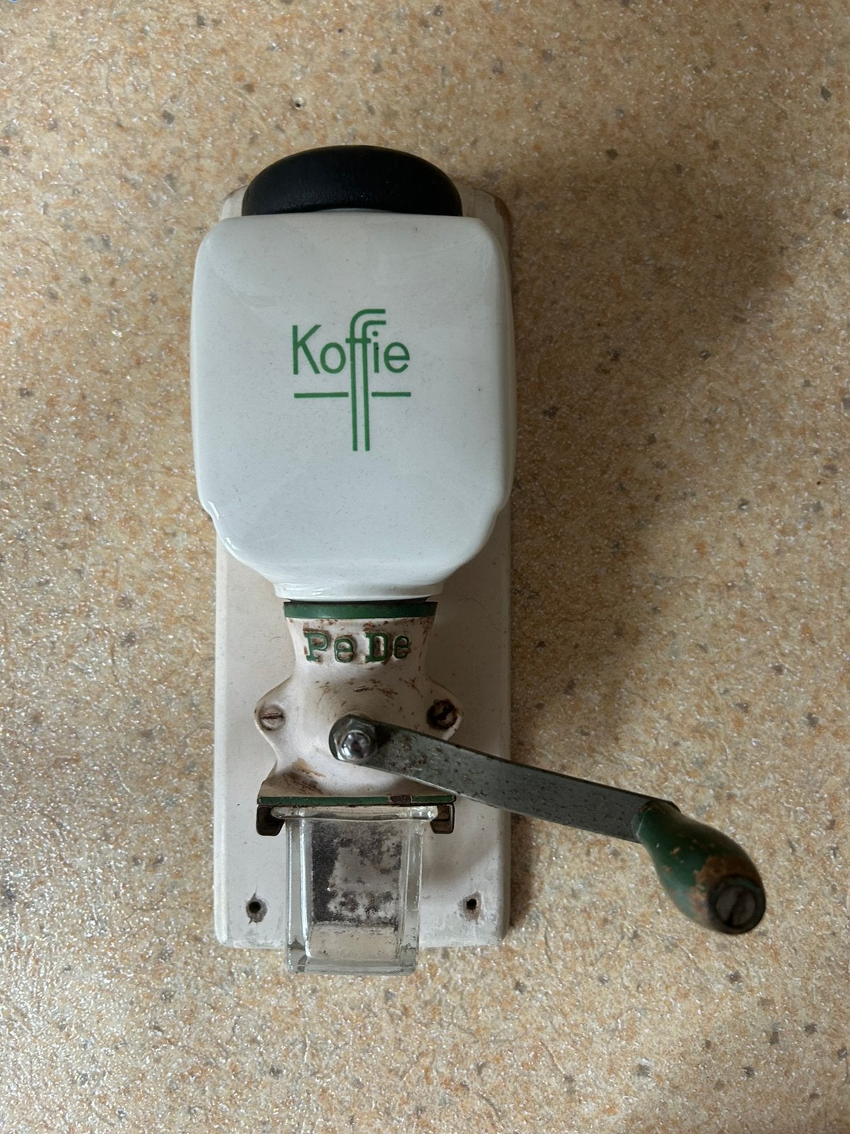 Pede koffiemolen, Antiek en Kunst, Ophalen of Verzenden
