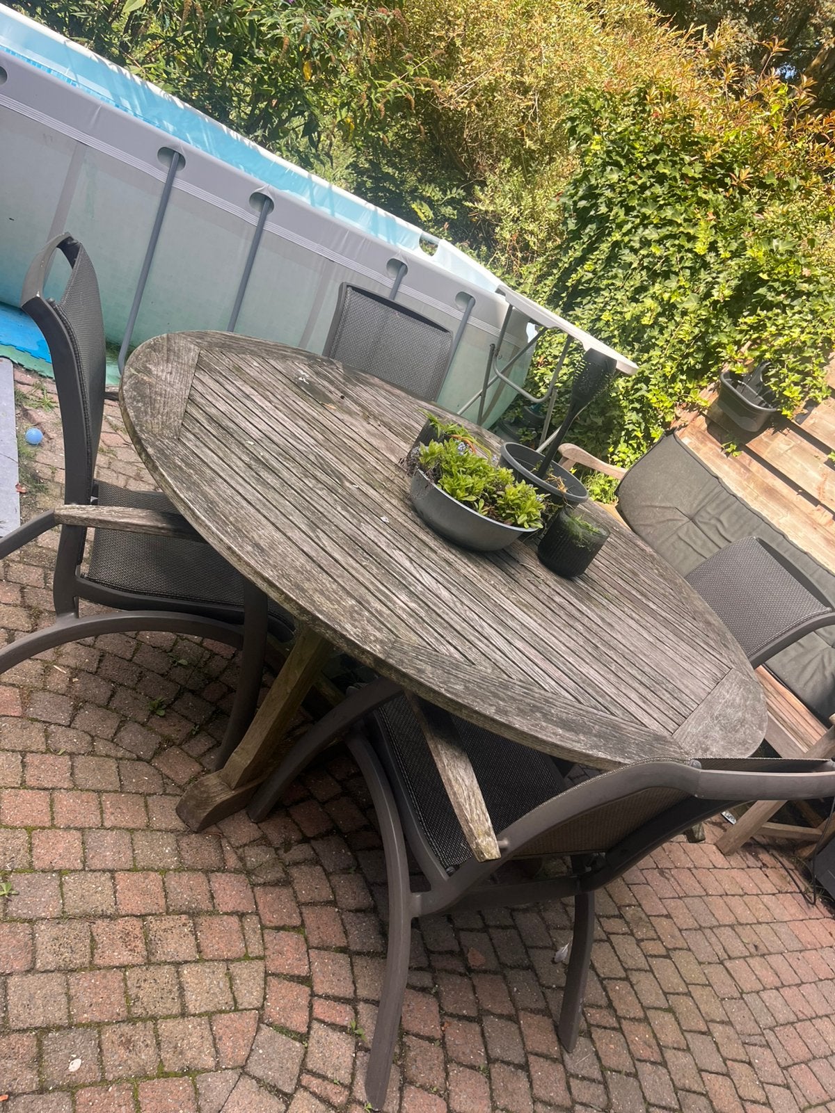 Houte tuinset doorsnee 1,80 gratis af te halen, Ophalen, Zo goed als nieuw, Stoel