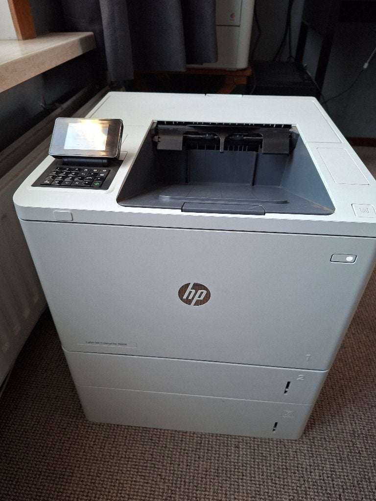 HP Laserjet Enterprise M608 met nagenoeg volle cartridge, Computers en Software, Zwart-en-wit printen, Gebruikt, Printer, Laserprinter