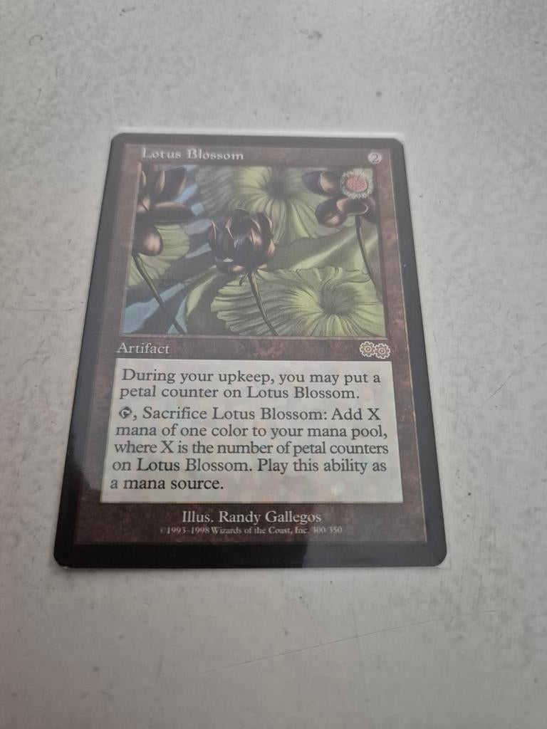 Magic: The Gathering - Lotus Blossom (Urza's Saga), Ophalen of Verzenden, Zo goed als nieuw, Losse kaart