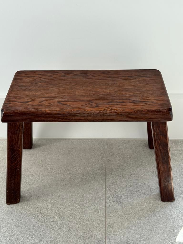 Robuust Brutalist Bankje / Bijzettafel, Minder dan 45 cm, Minder dan 55 cm, Ophalen of Verzenden, Rechthoekig