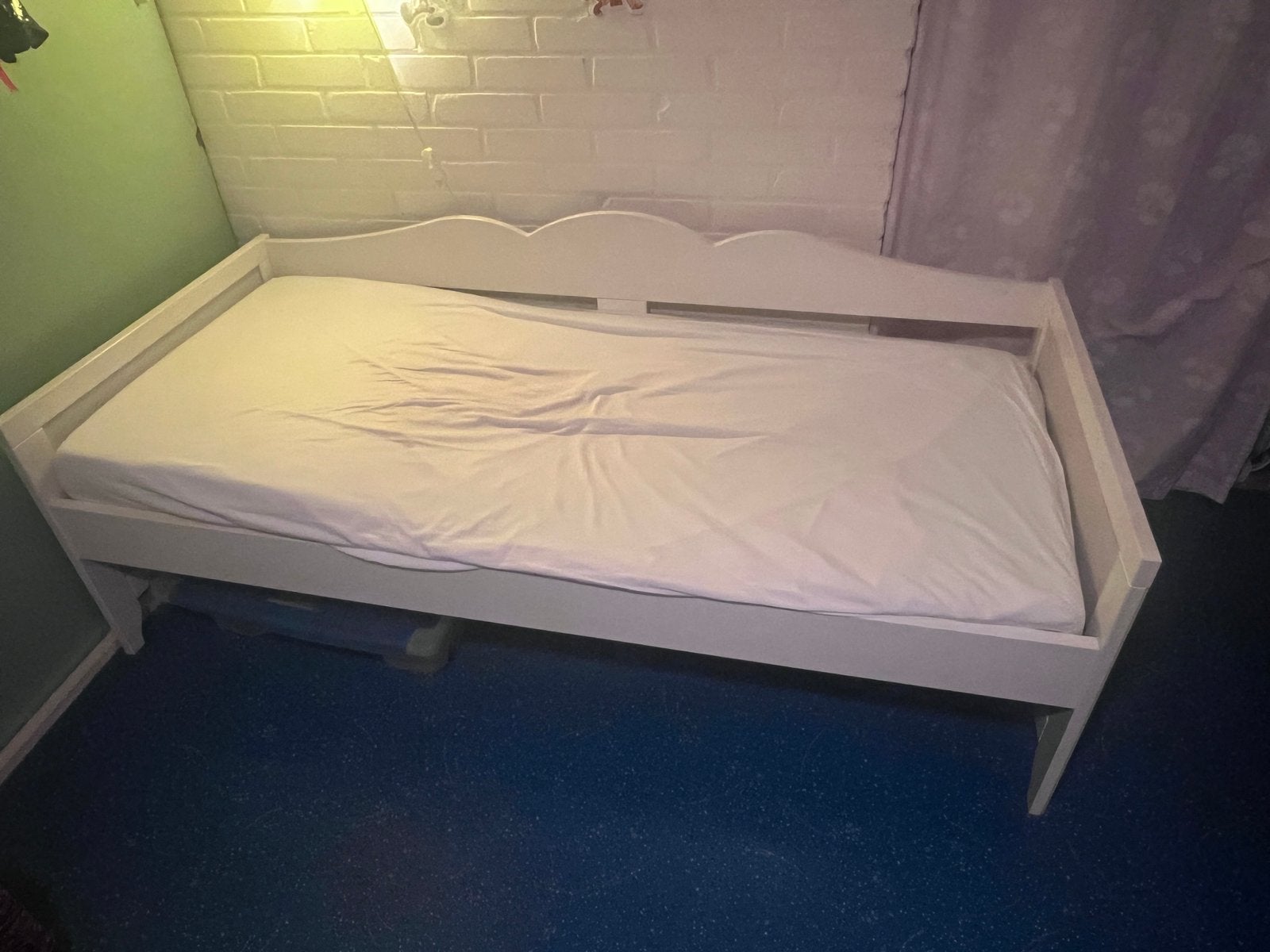 IKEA HENSVIK Kinderbed peuterbed met matras, Ophalen, Gebruikt, Wit, 190 cm of minder