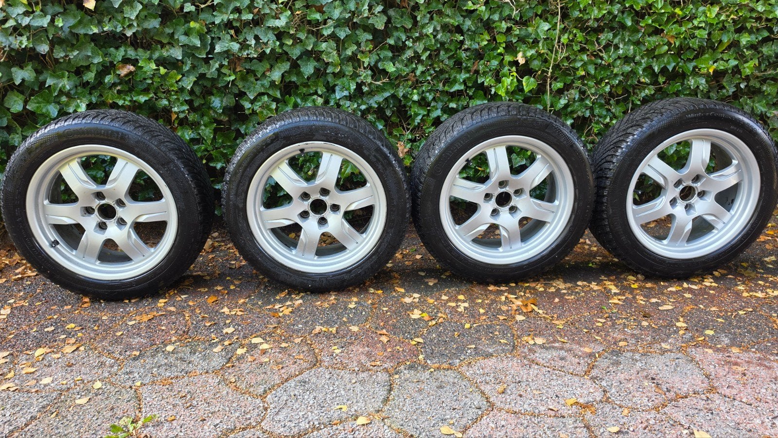 Audi A5 velgen met winterbanden 17 inch 225/50, Auto-onderdelen, Ophalen, Gebruikt, Banden en Velgen, 17 inch